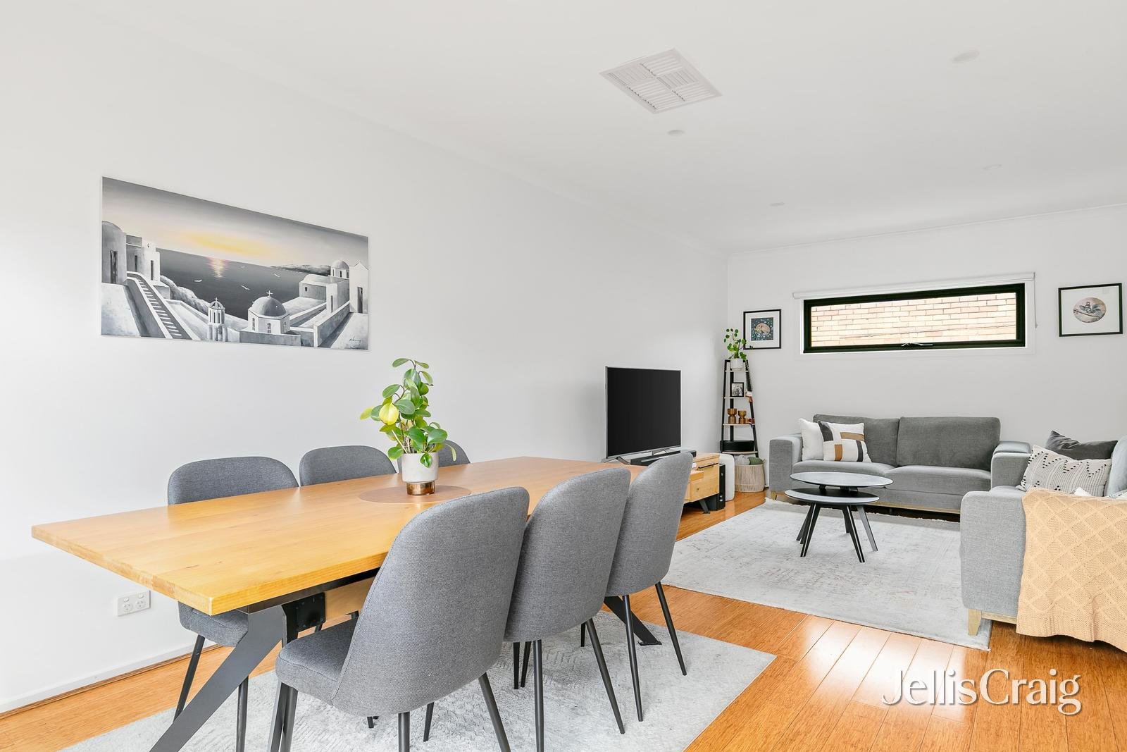 2/101 Millers Road, Altona North image 3