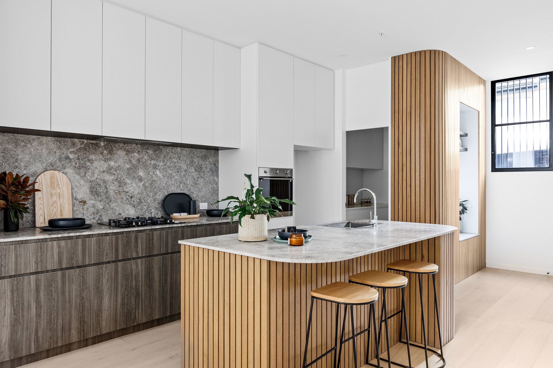 Property Gallery Thumbnail 3