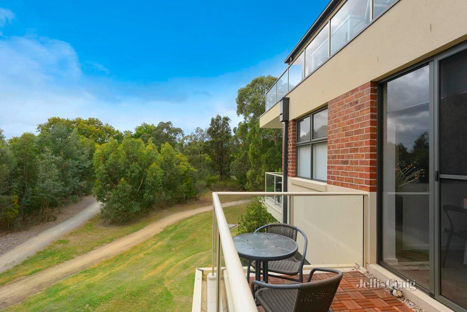 210/1072 Burke Road, Balwyn North image 6