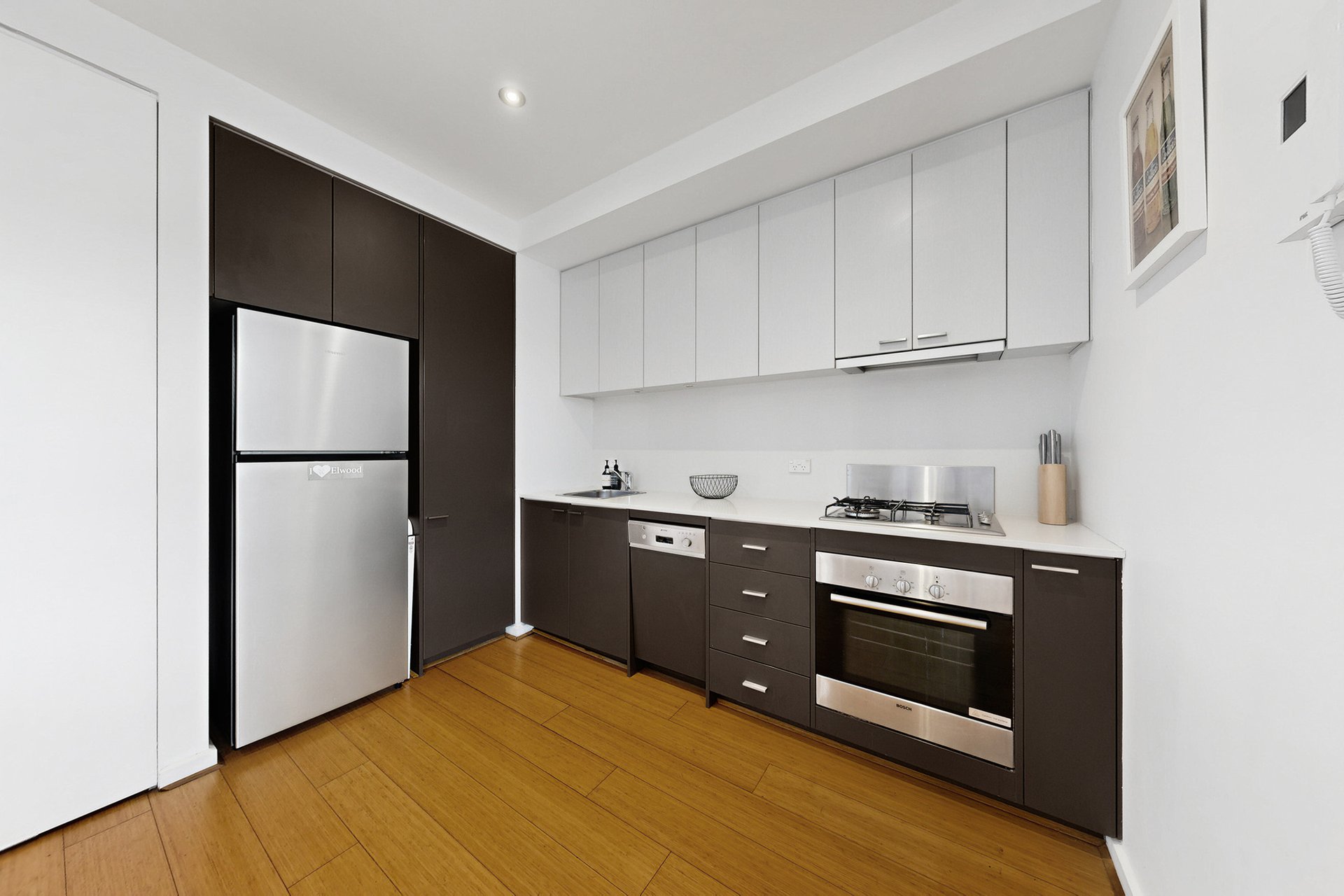 210/122 Ormond Road, Elwood image 10