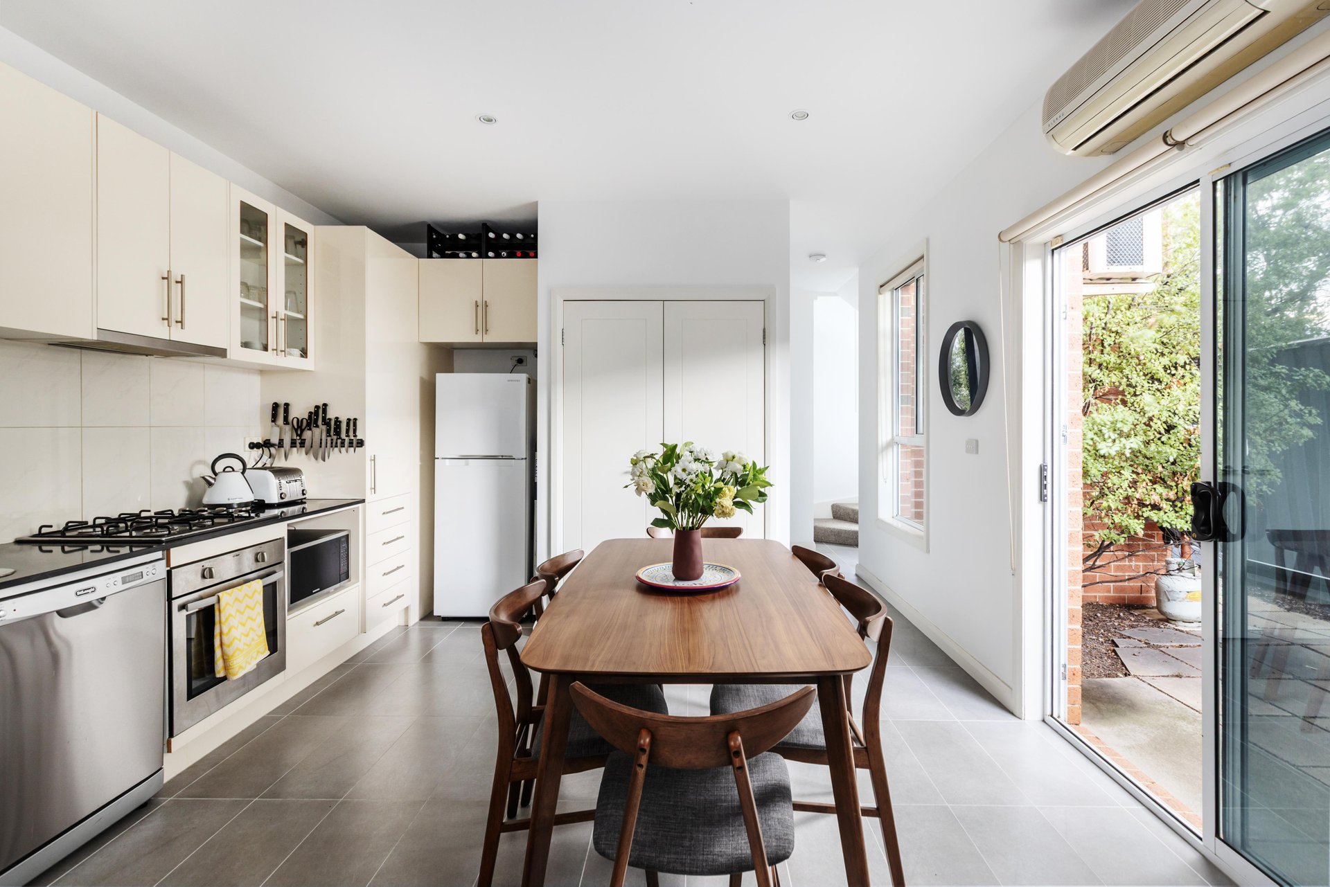 2/1015 Nepean Highway, Moorabbin image 3