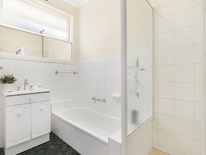 2/1015 Riversdale Road, Surrey Hills image 7