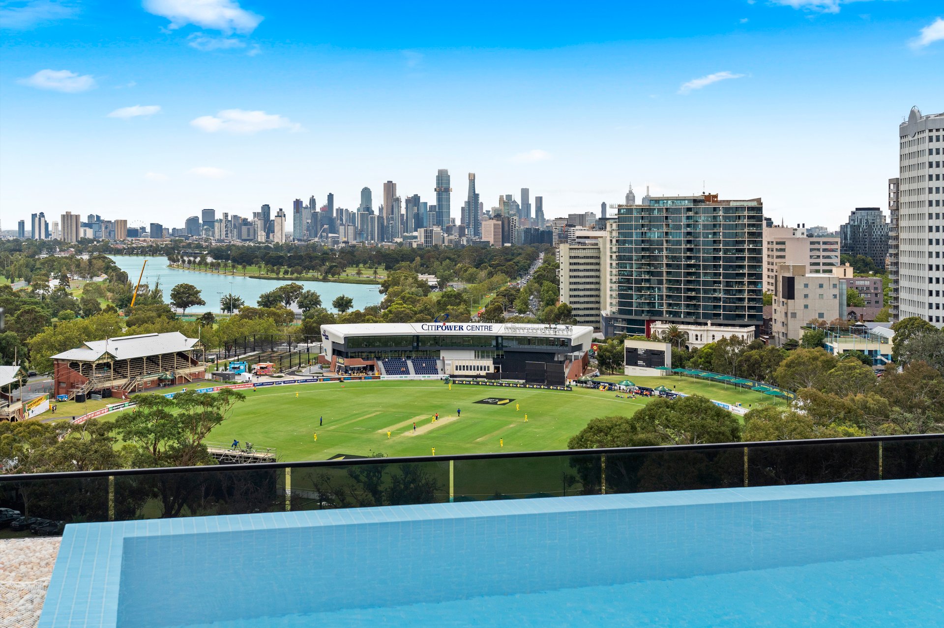Property Gallery Thumbnail 9