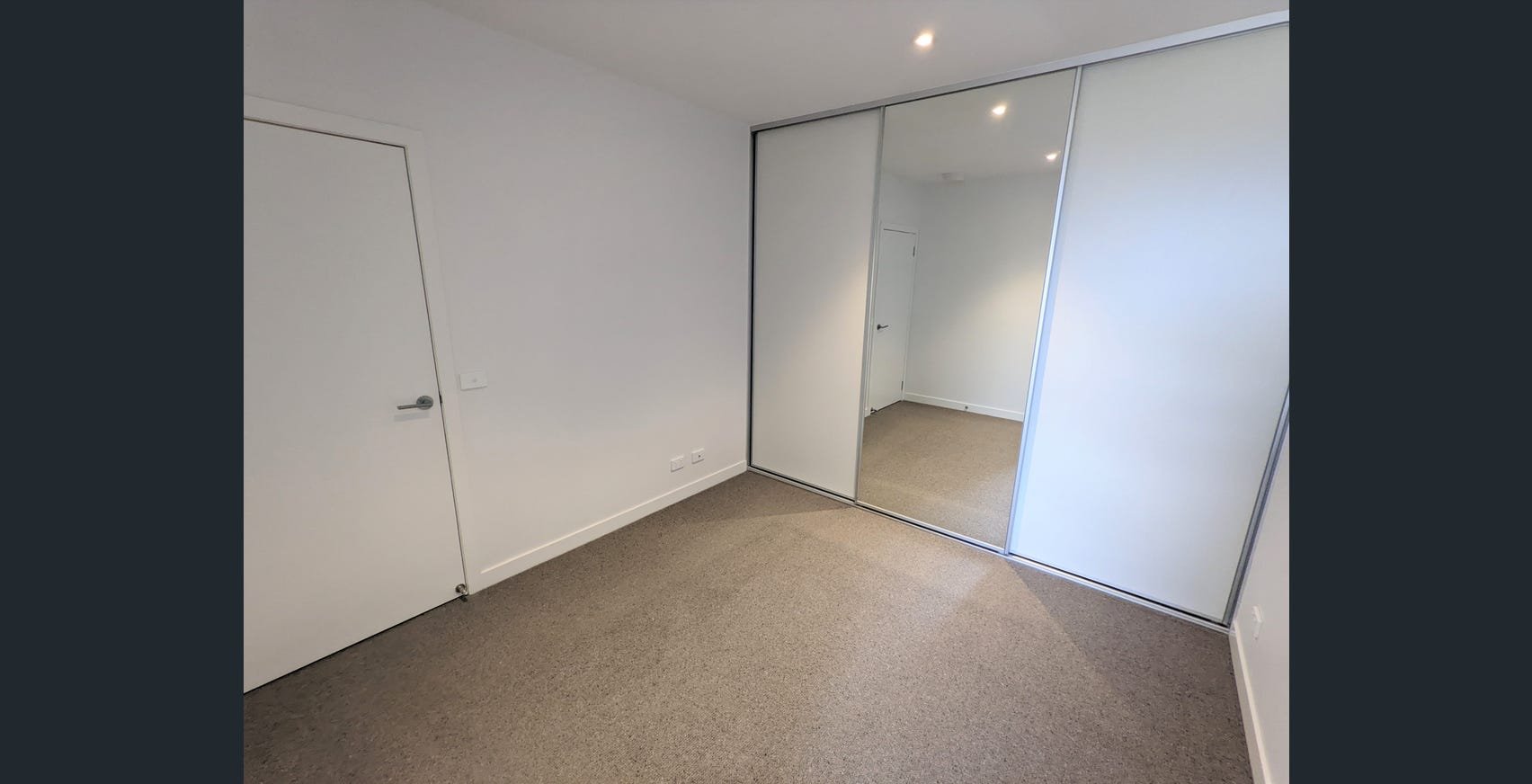 2/102 Colac Road, Highton image 5