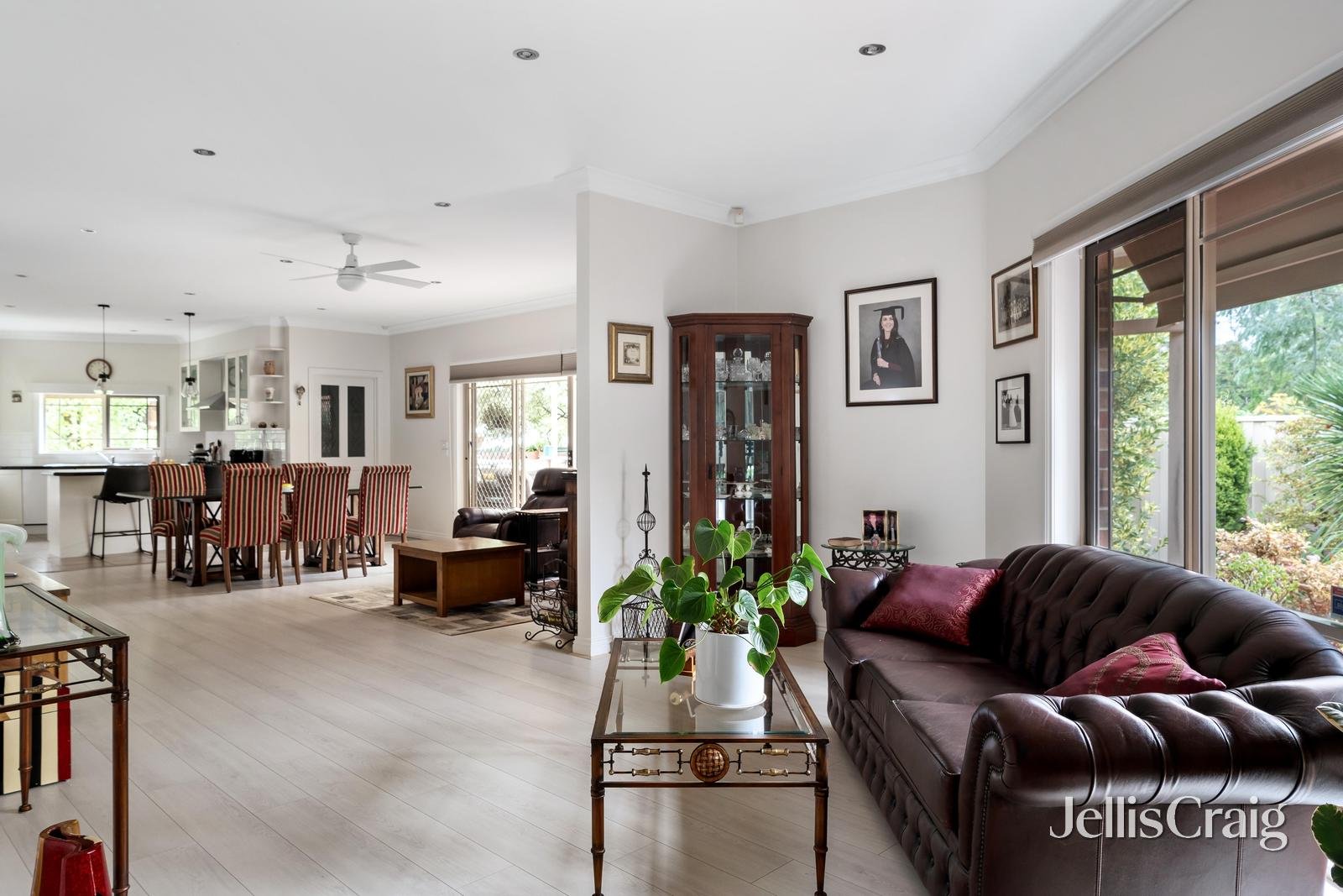 2/102 Harborne Street, Macleod image 4