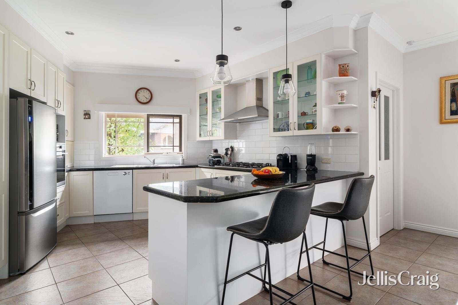2/102 Harborne Street, Macleod image 7