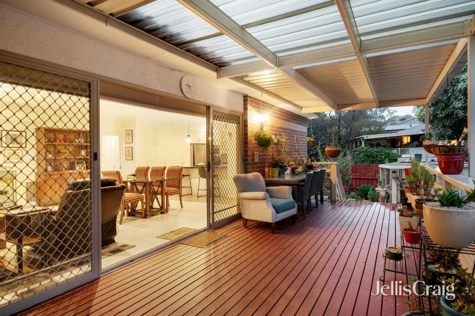 2/102 Harborne Street, Macleod image 15