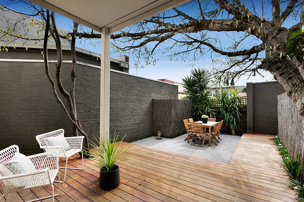 2/102 Milton Street, Elwood image 3