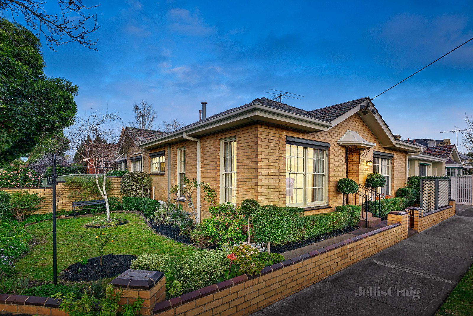 2/102 Stanhope Street, Malvern, VIC 3144 Apartment for Sale