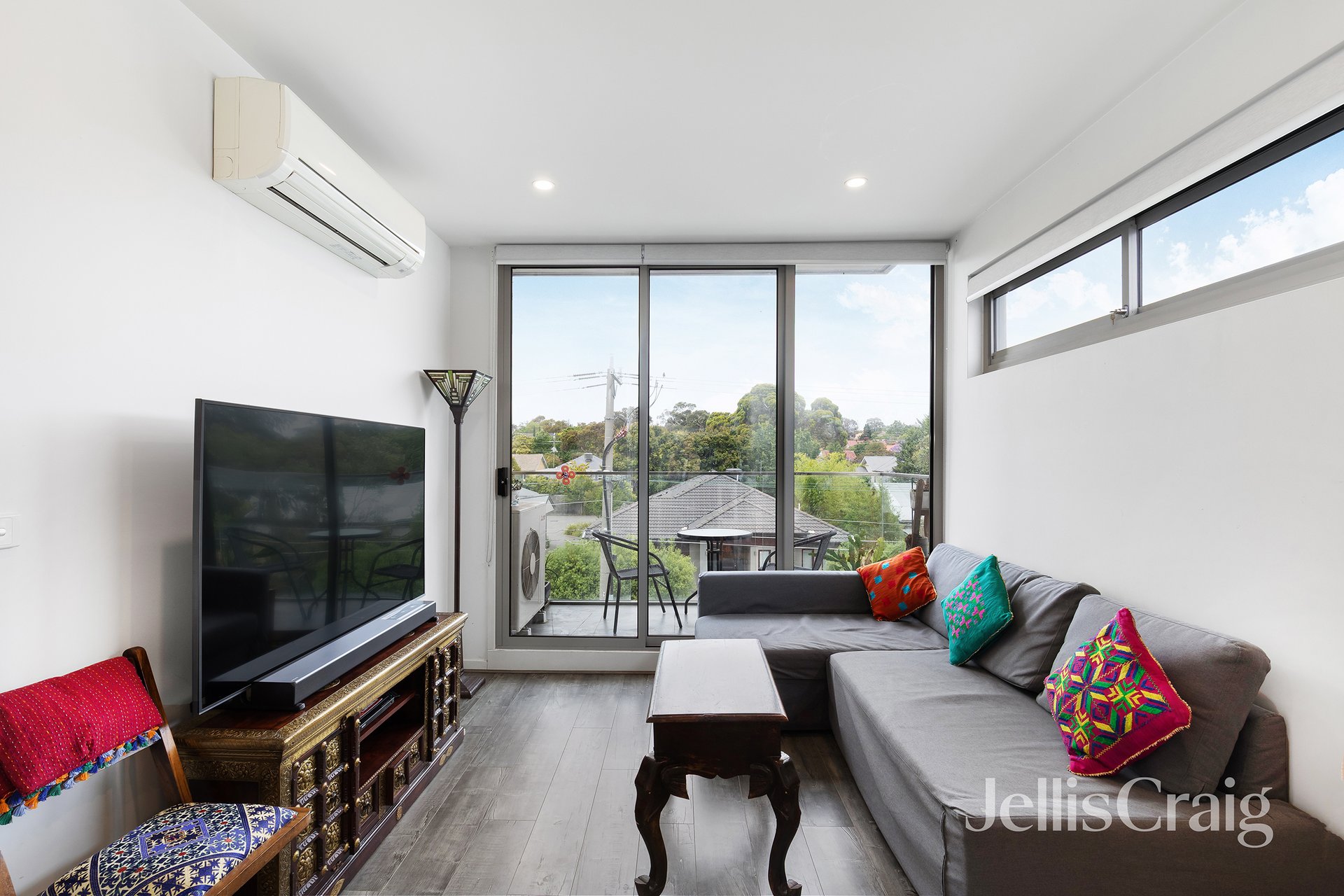 210/264 Waterdale Road, Ivanhoe image 4