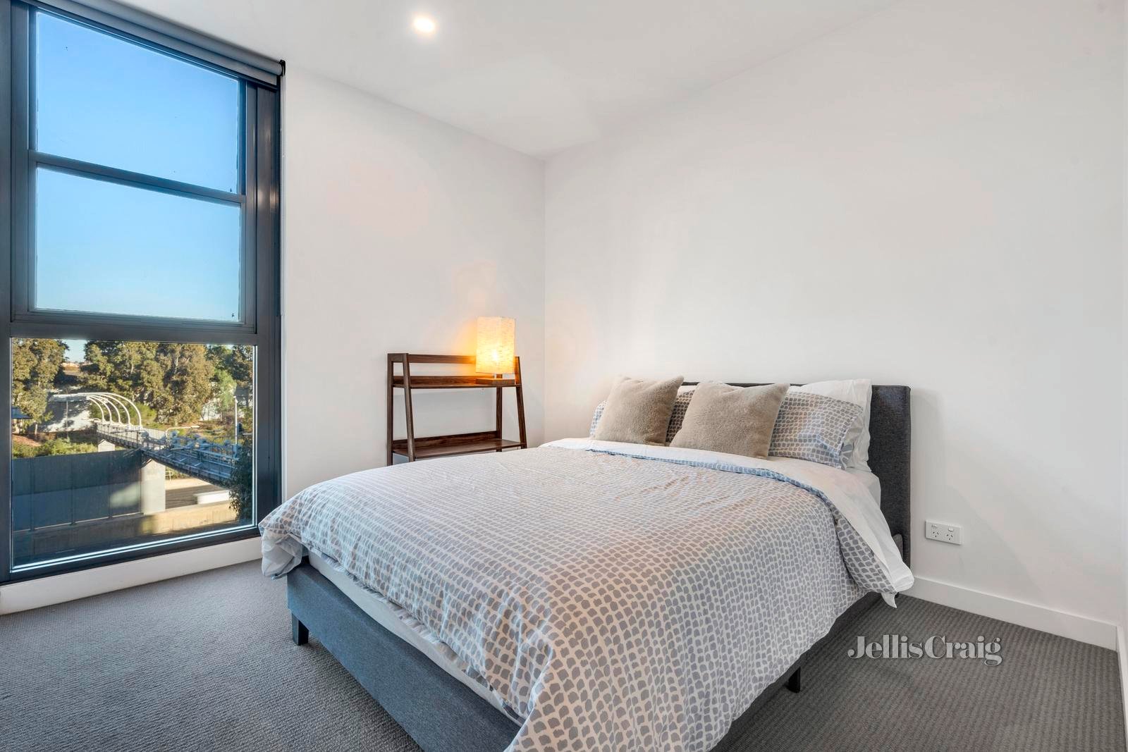 210/3 Olive York Way, Brunswick West image 8
