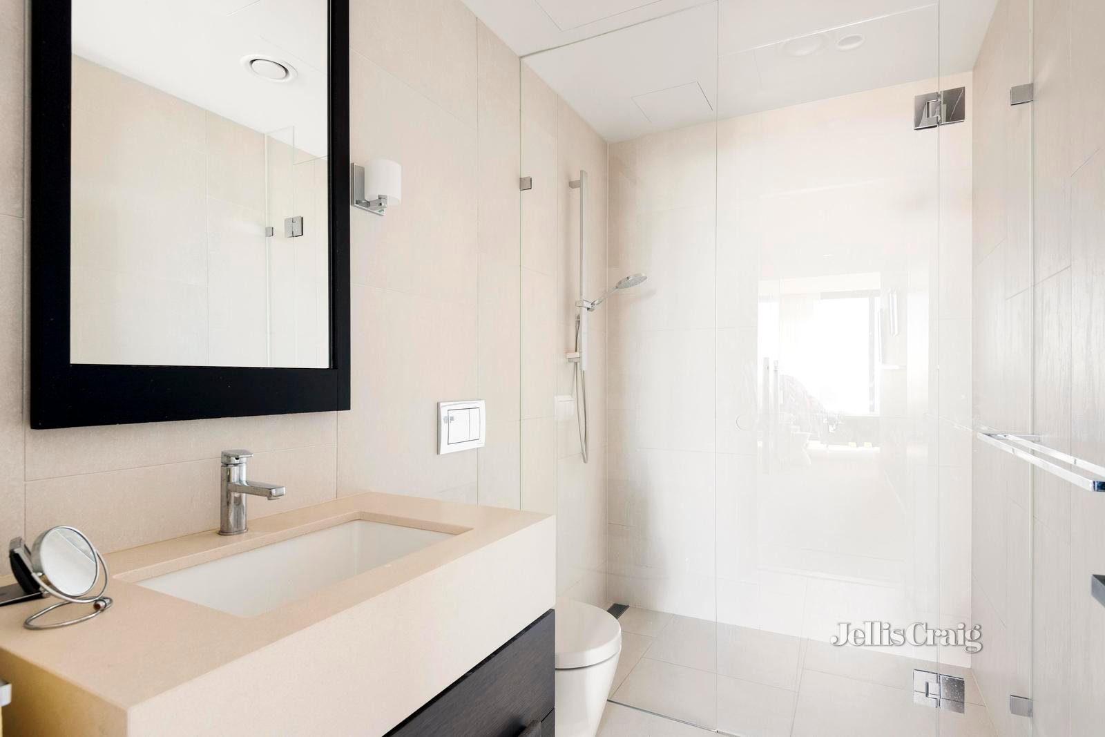 2103/35 Spring Street, Melbourne image 7