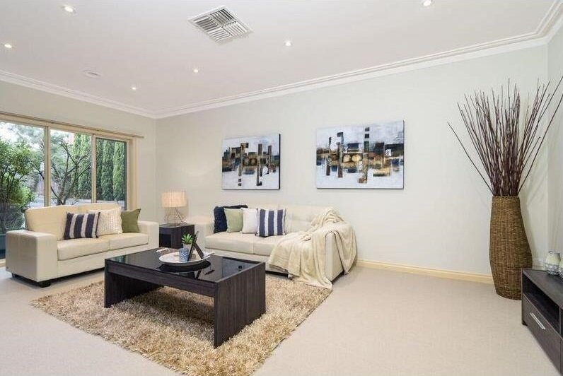 2/1038 Doncaster Road, Doncaster East image 3