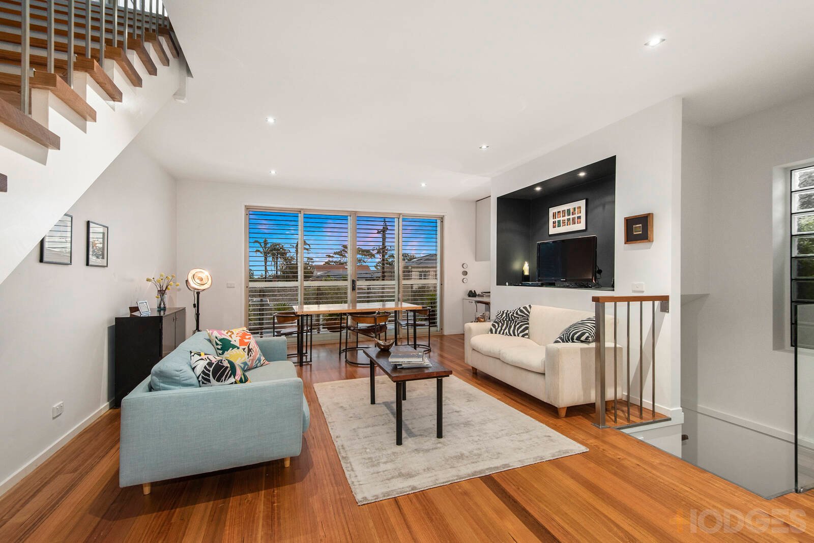2 / 104 Bluff Road Black Rock