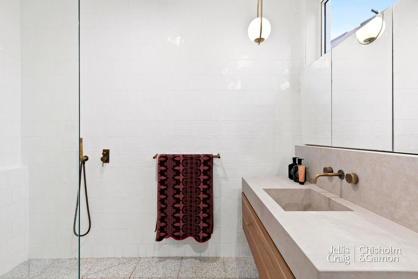 2/105 Cochrane Street, Brighton image 7