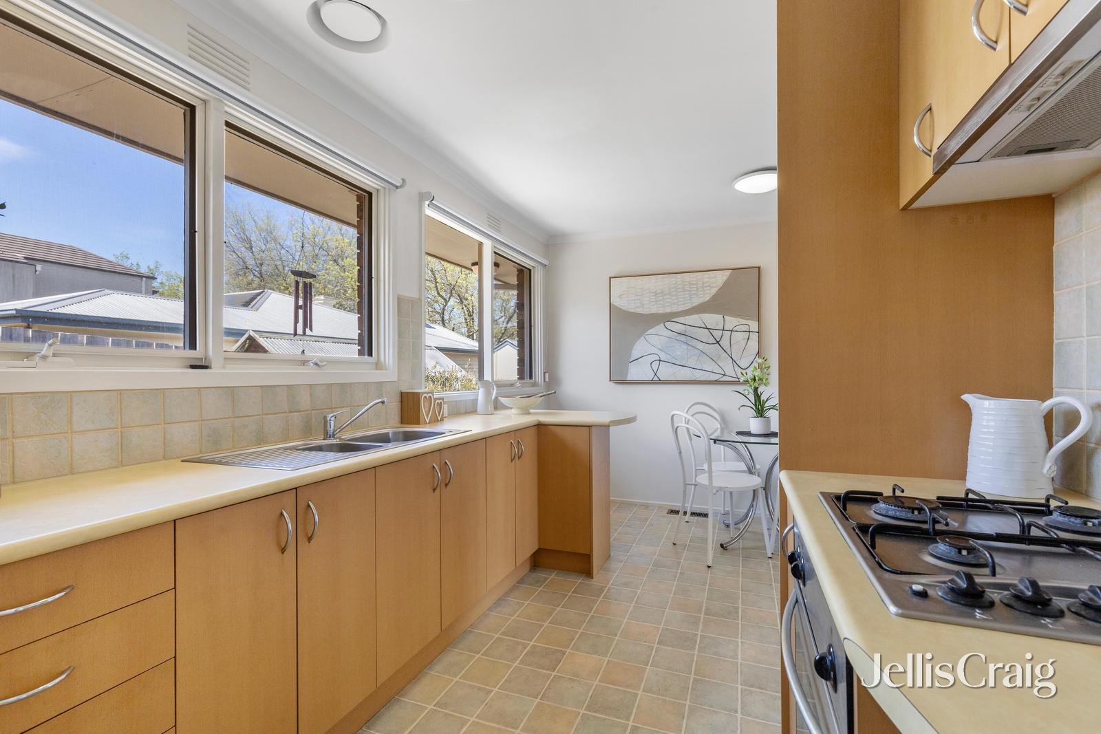 2/105 Croydon Road, Surrey Hills image 4