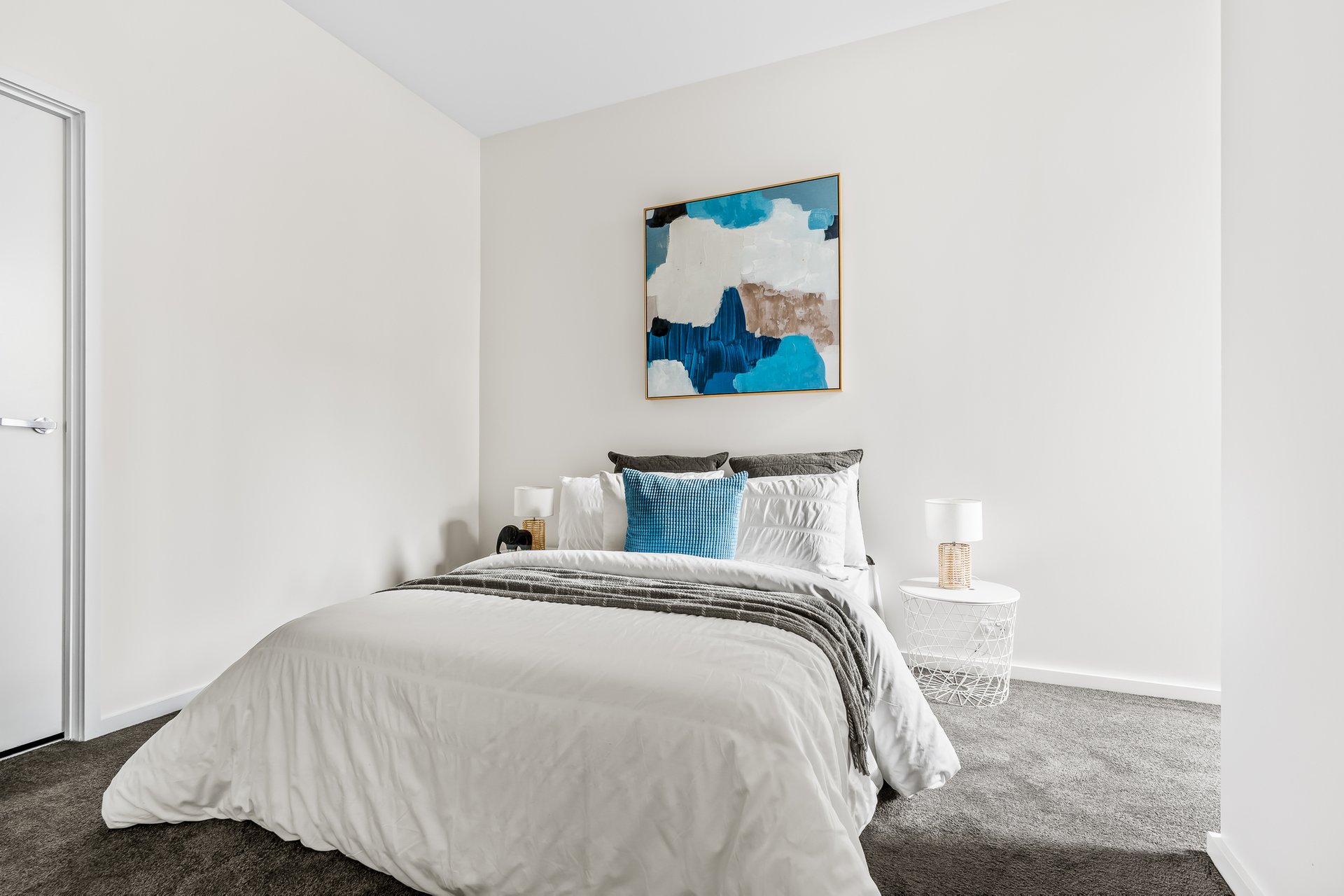 Property Gallery Thumbnail 9