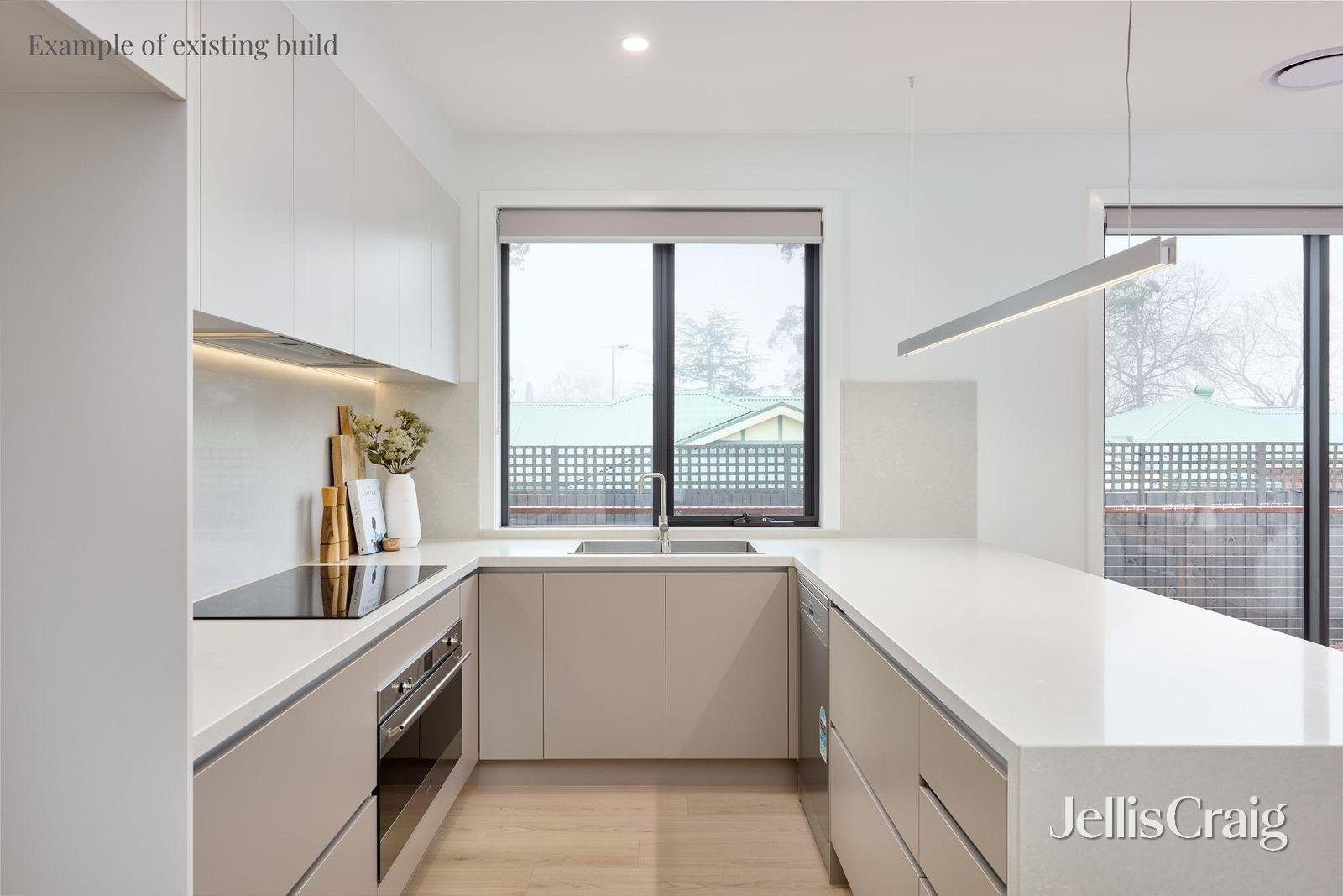 2/105 Taylor Road, Mooroolbark image 4