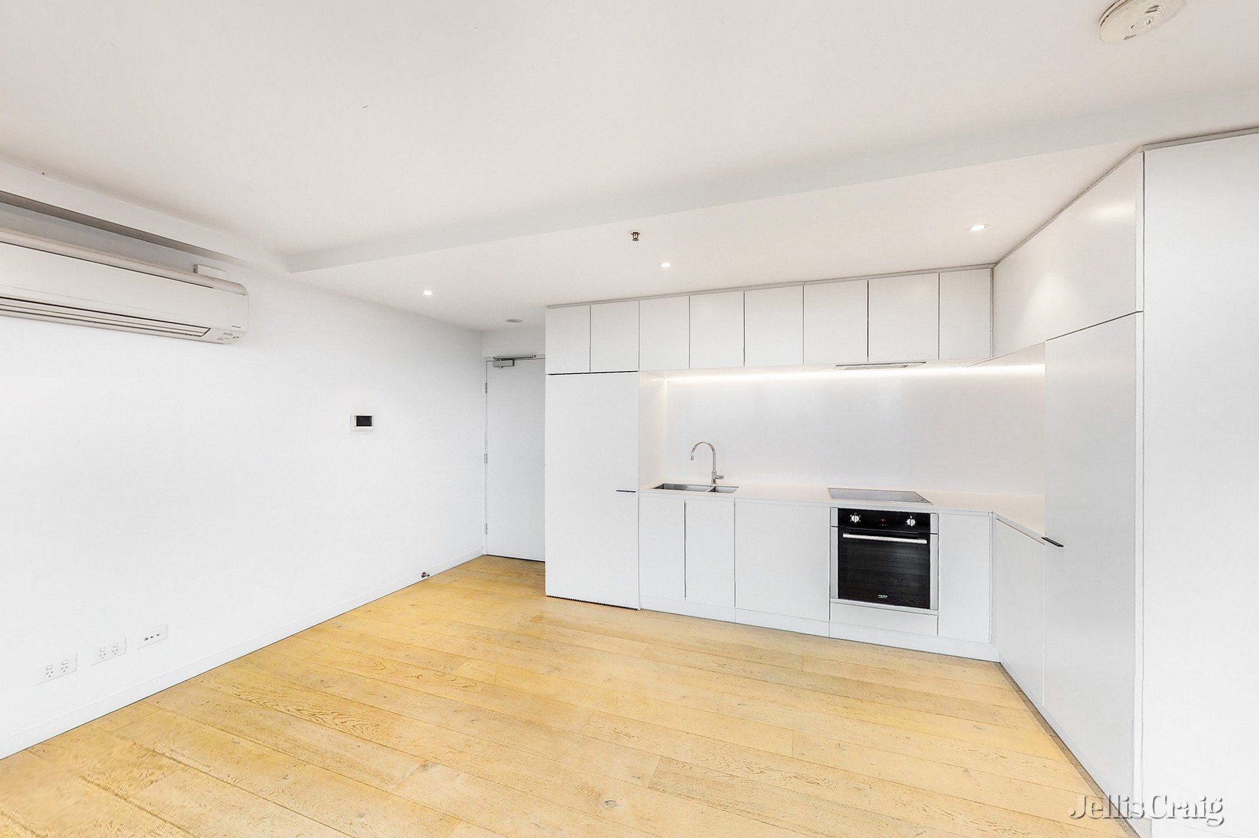 2105/1 Ascot Vale Road, Kensington image 2