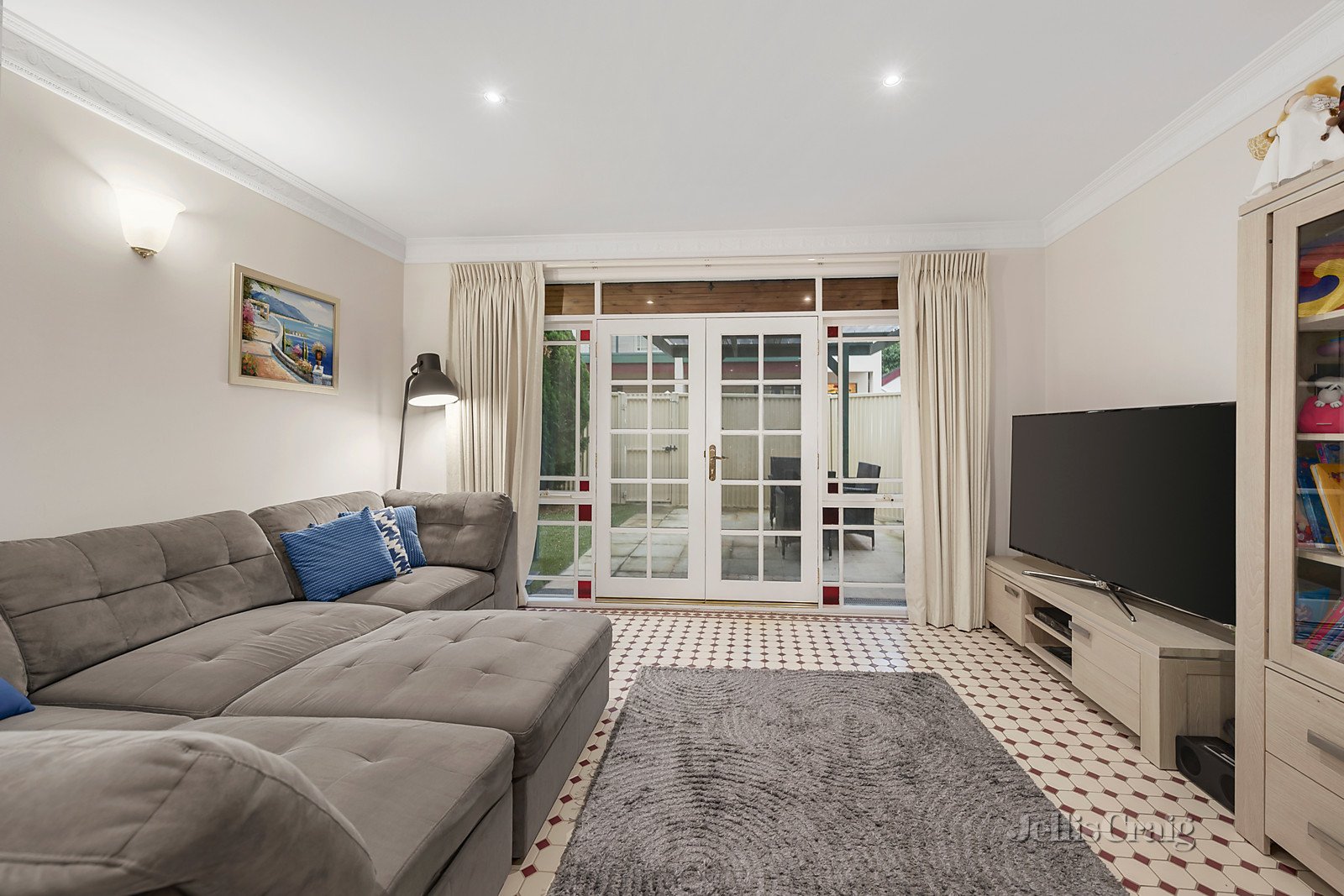 2/1051 Toorak Road, Camberwell image 5