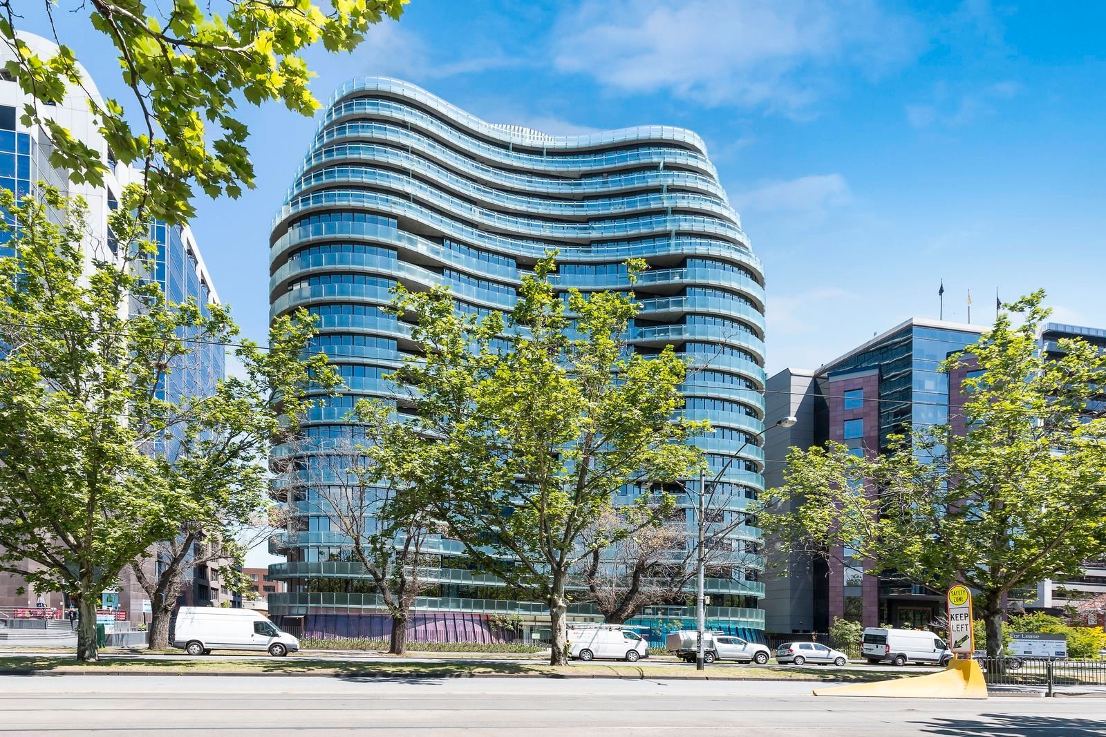 210/576-578 St Kilda Road, Melbourne image 2