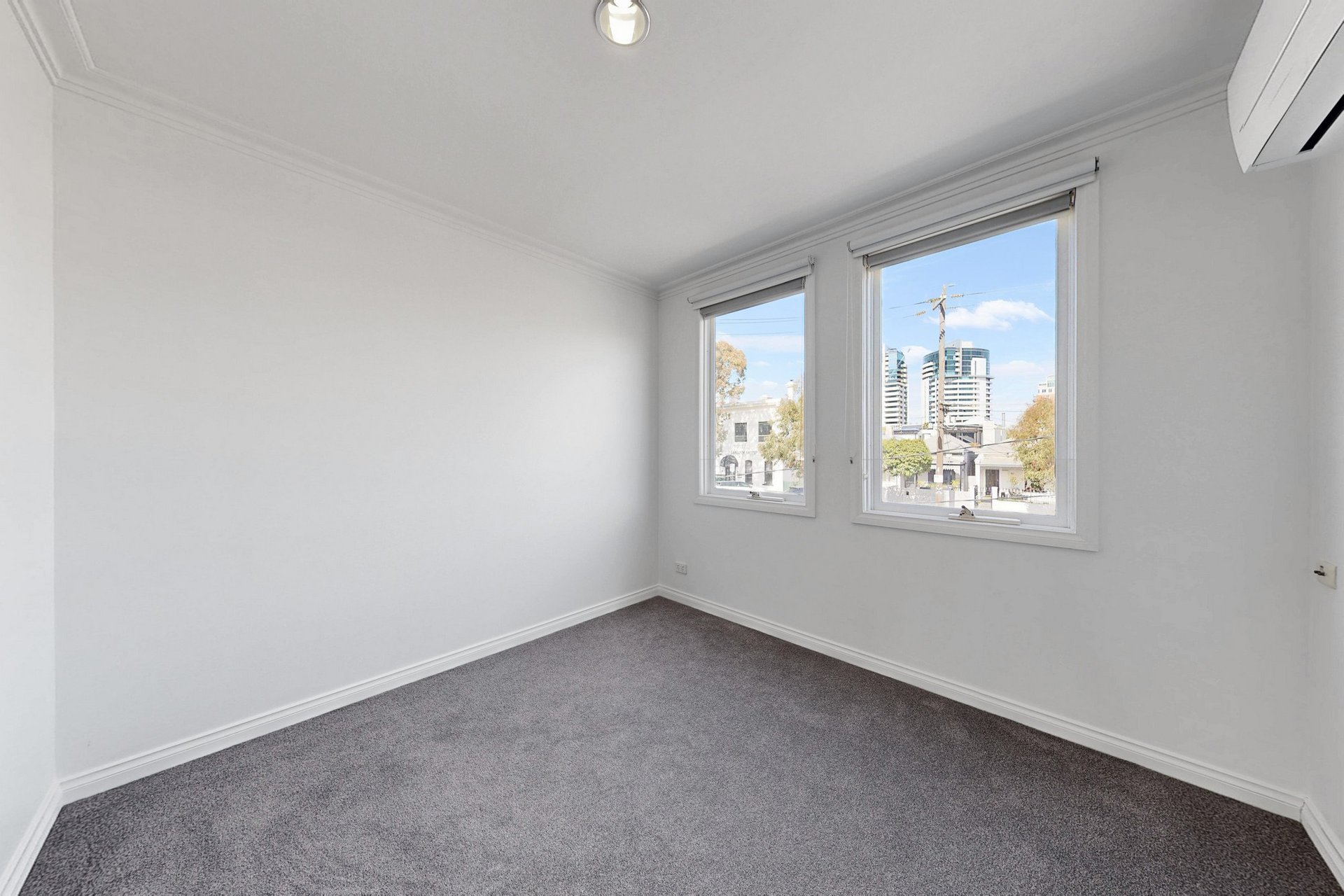 2/106 Graham Street, Port Melbourne image 11