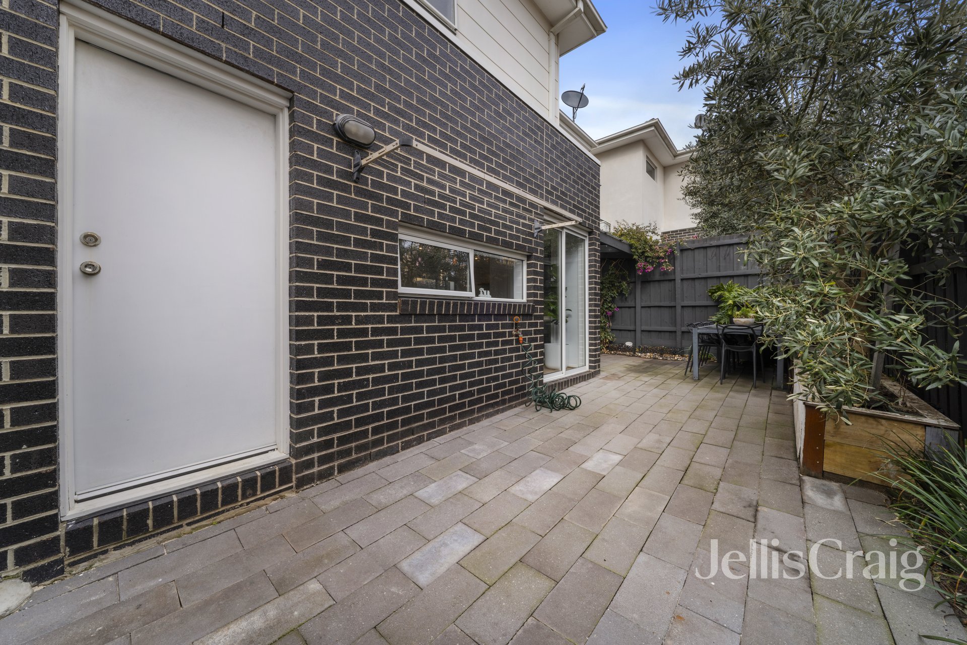 2/106 Station Street, Aspendale image 10