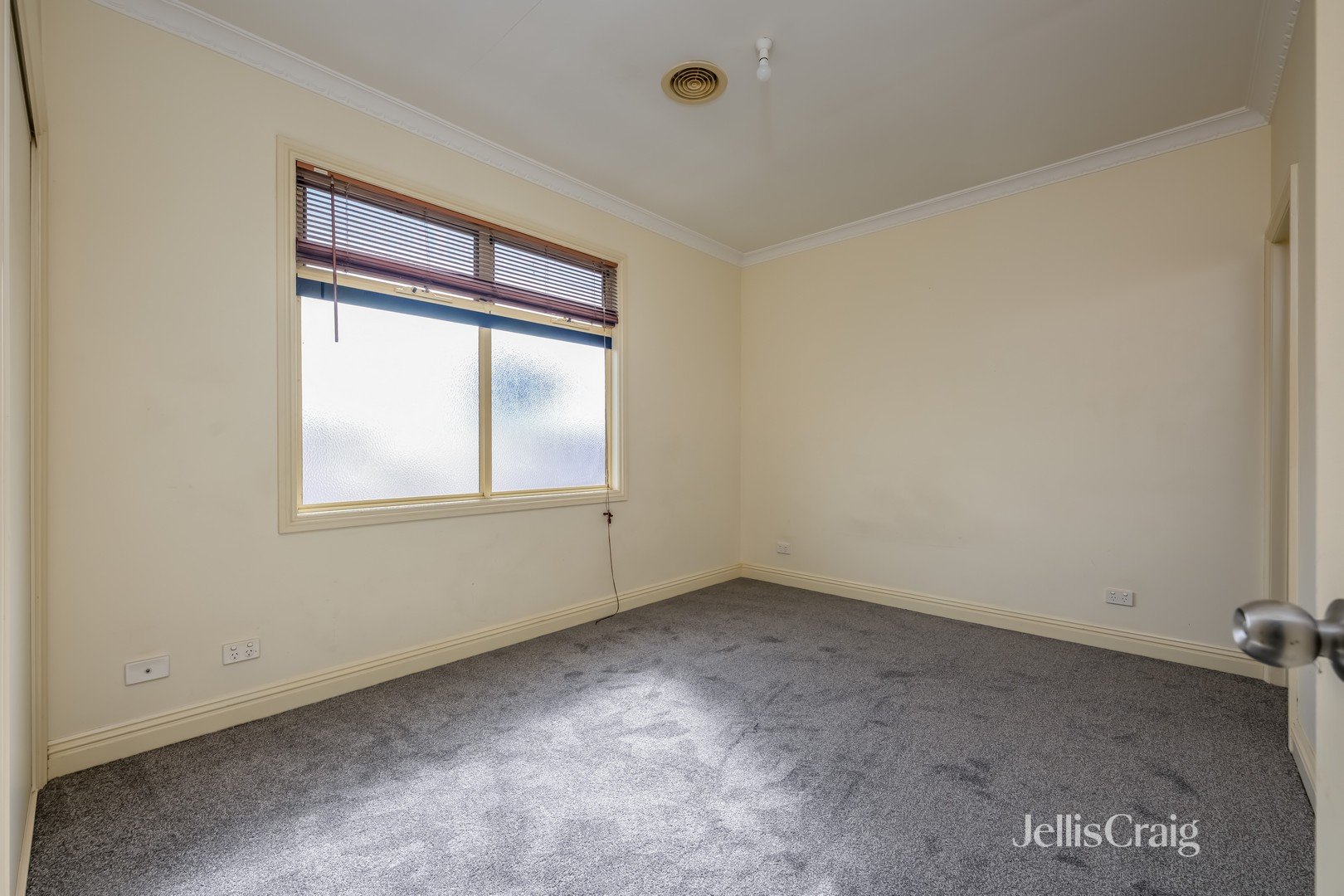 2/107 Pearson Street, Brunswick West image 5