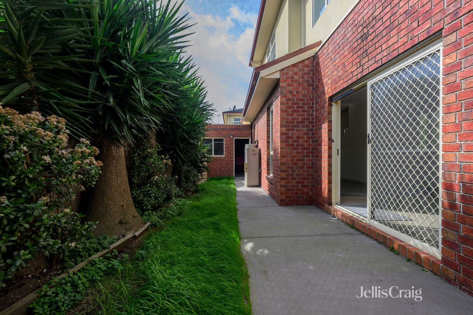 2/107 Pearson Street, Brunswick West image 8