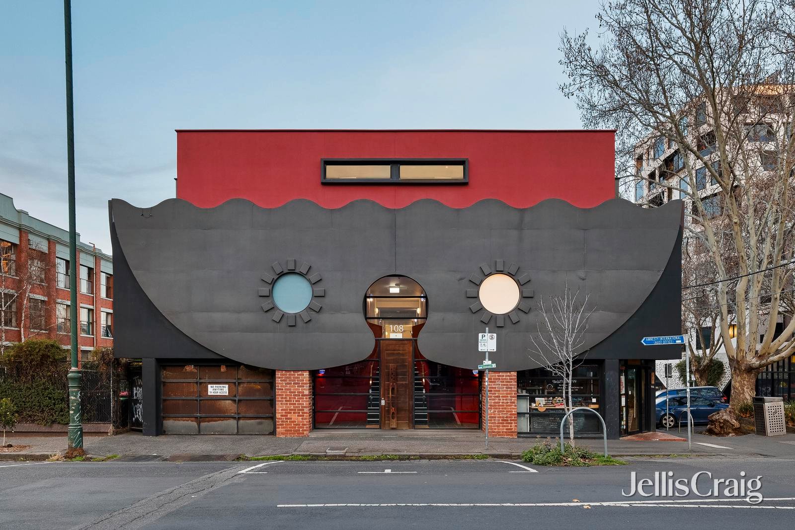 2/108 Cambridge Street, Collingwood image 2