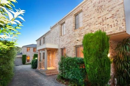 2/1080 Whitehorse Road, Box&nbsp;Hill image 4