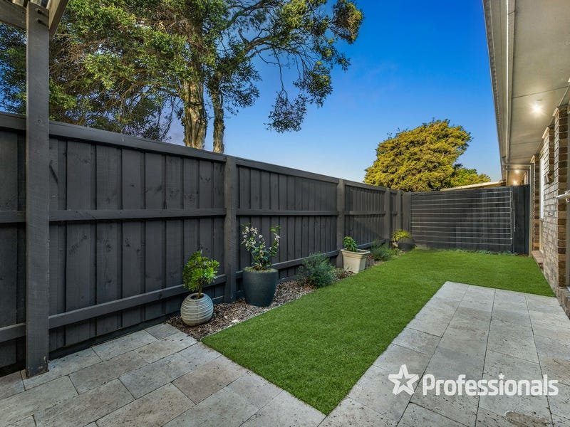 2/109 Colchester Road, Kilsyth image 11