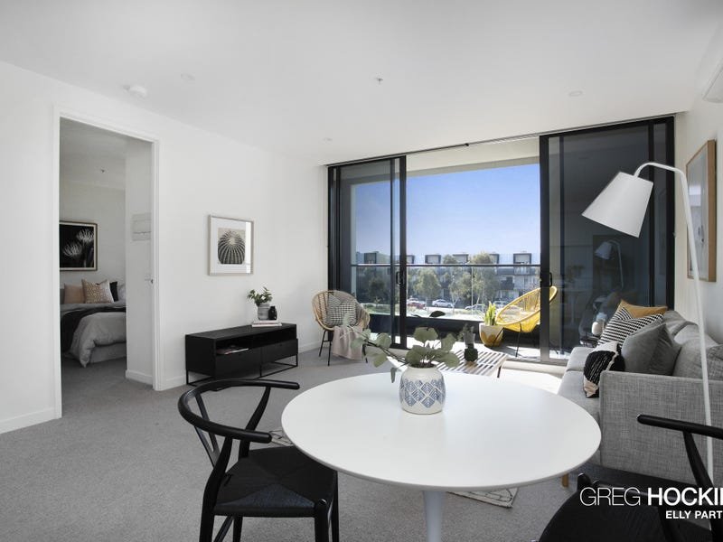 210/9 Hewitt Avenue, Footscray image 2
