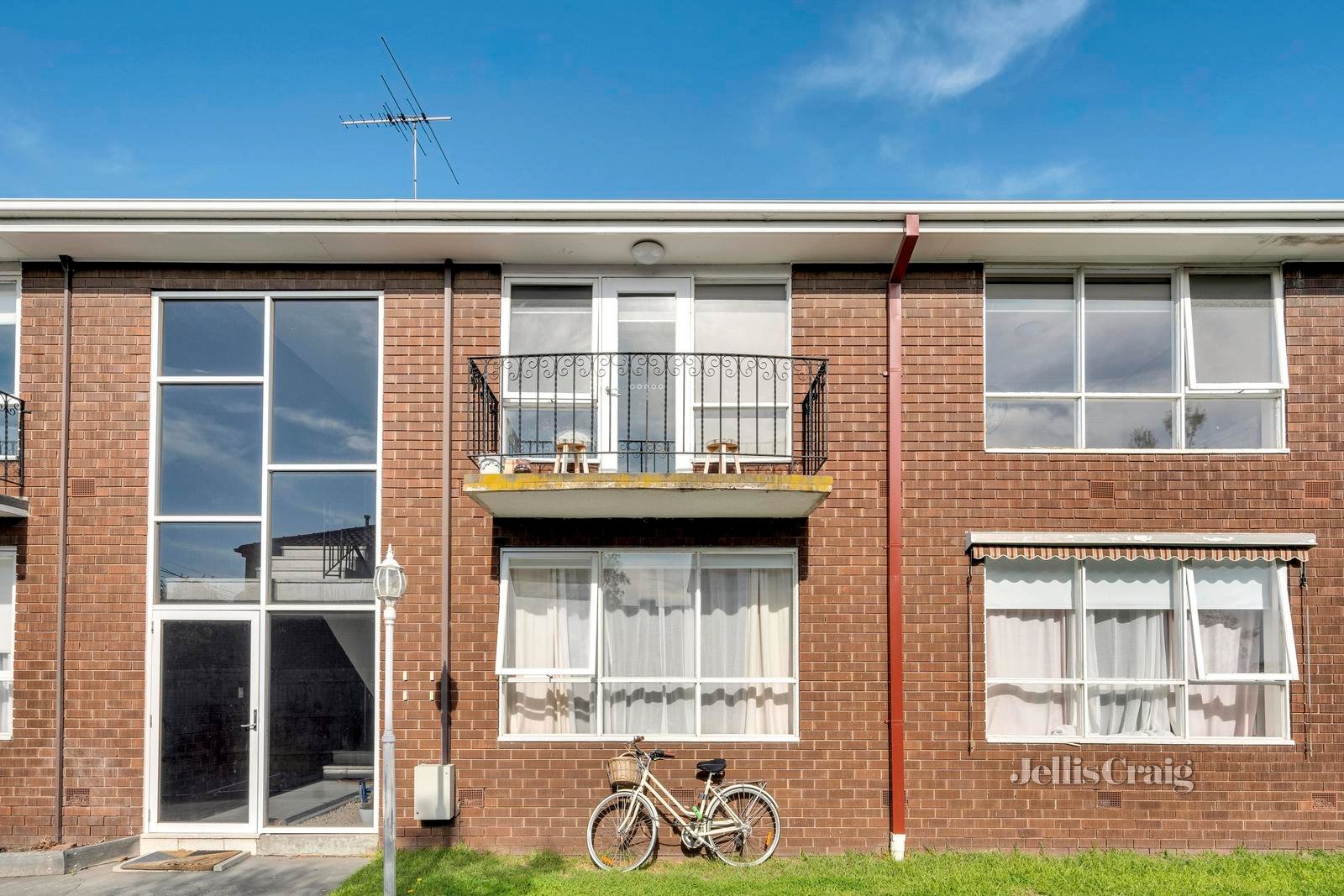 2/109 Melville Road, Brunswick West image 7