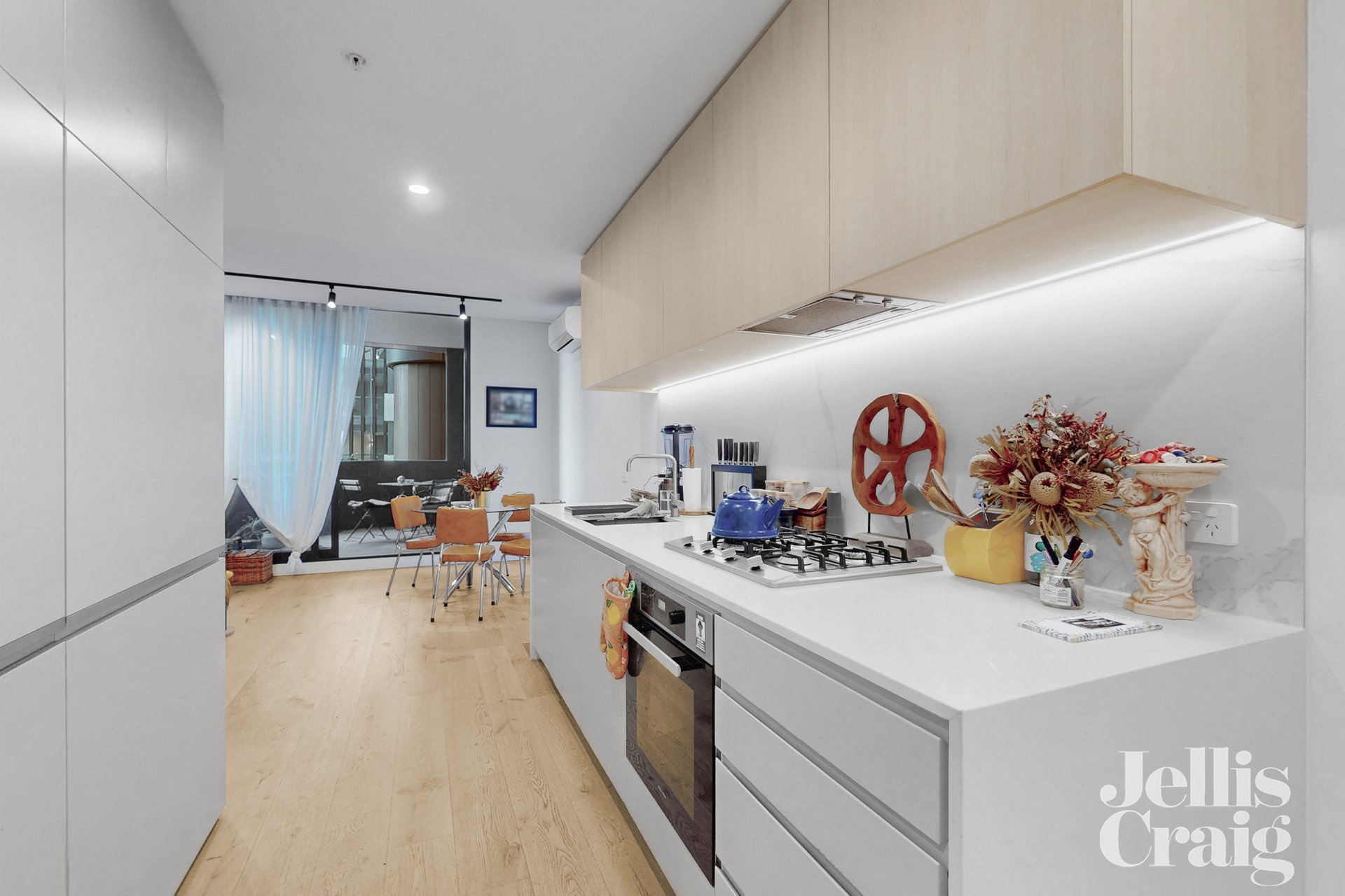 210A/48 Cowper Street, Footscray image 7