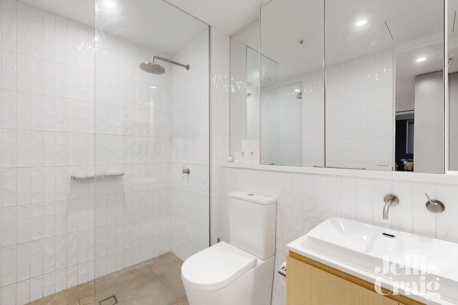210A/48 Cowper Street, Footscray image 10