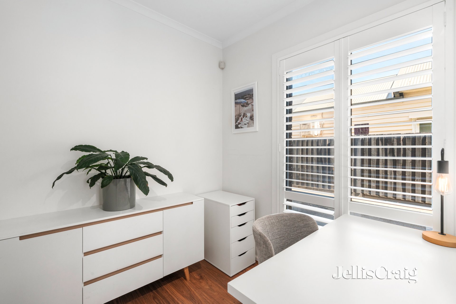 2/11-13 Llaneast St, Armadale image 5