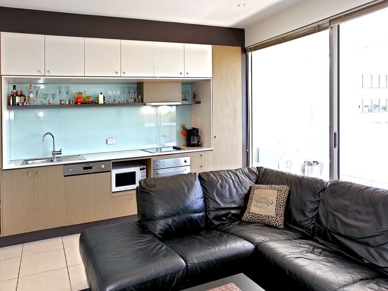 21/1-3 Carre Street, Elsternwick image 4
