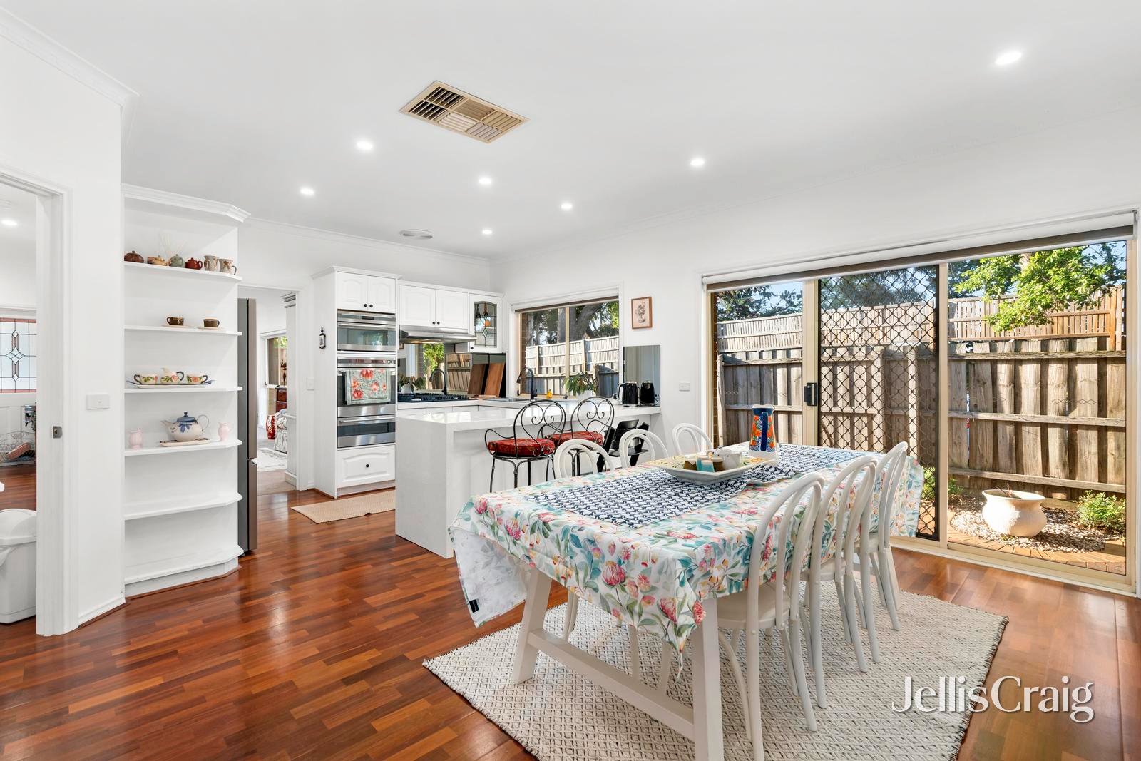 2/11 Arthurson Street, Mount&nbsp;Waverley image 6