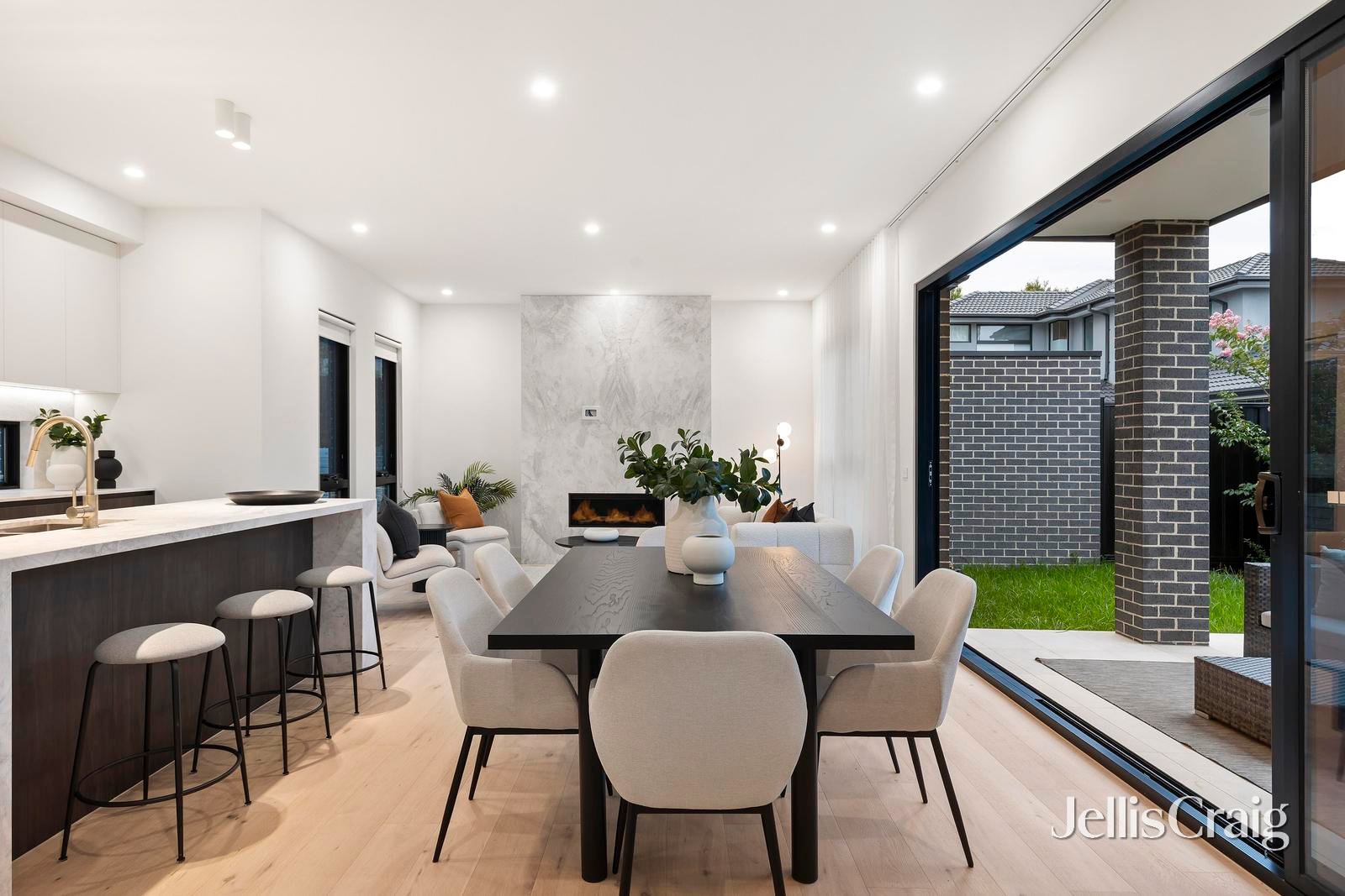 2/11 Ashford Street, Templestowe&nbsp;Lower image 4