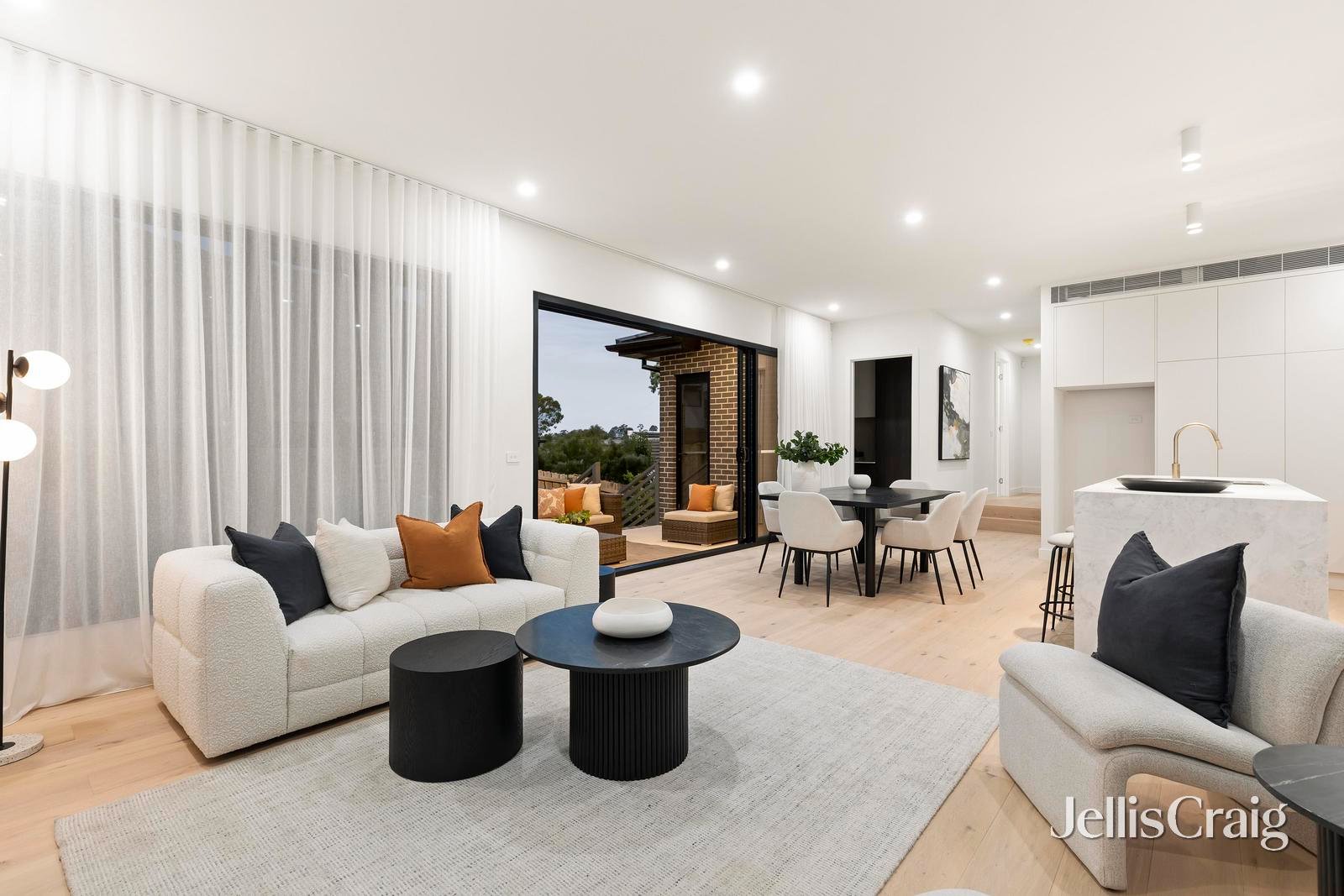 2/11 Ashford Street, Templestowe&nbsp;Lower image 5