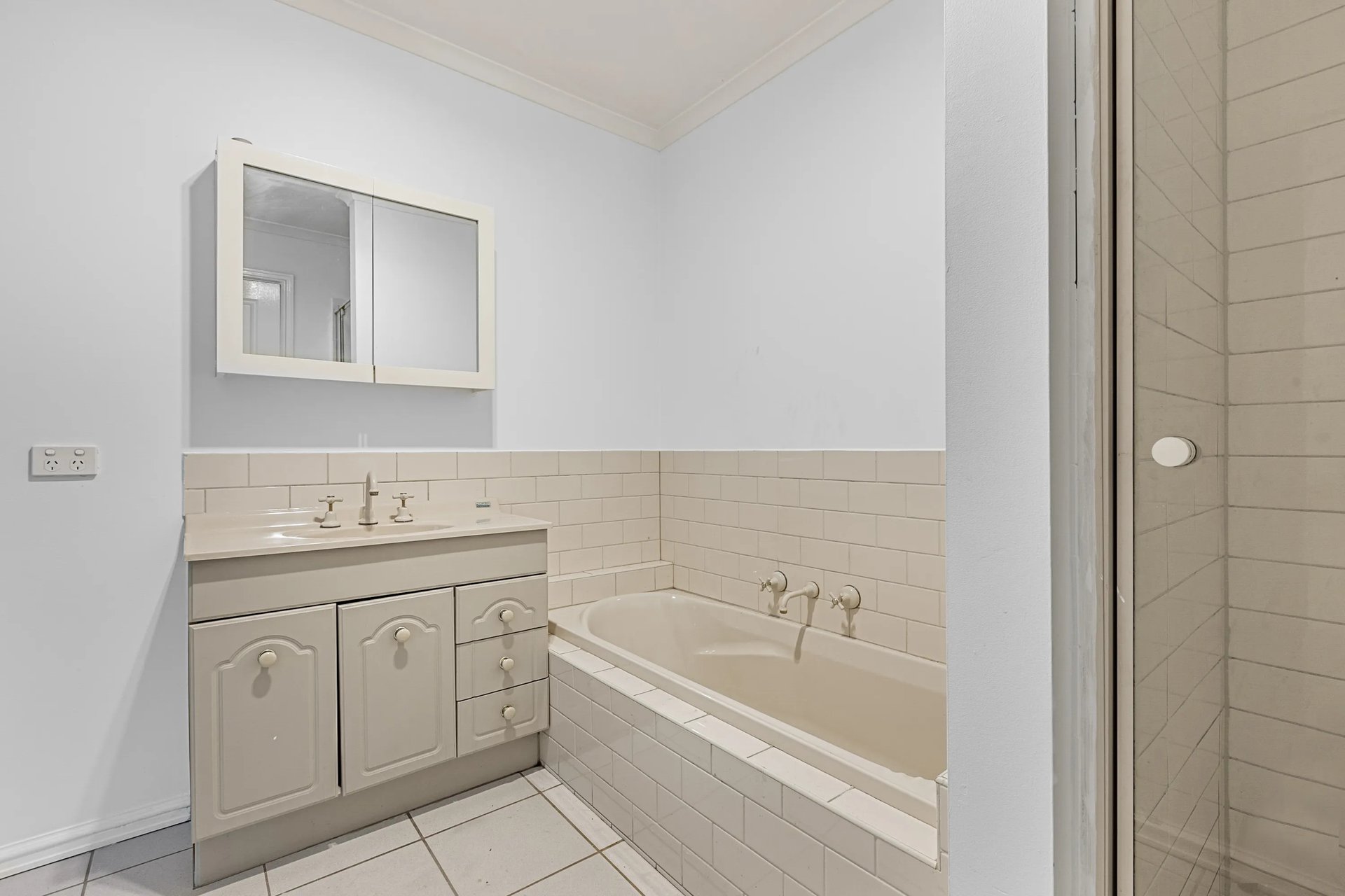 2/11 Bambury Street, Boronia image 4