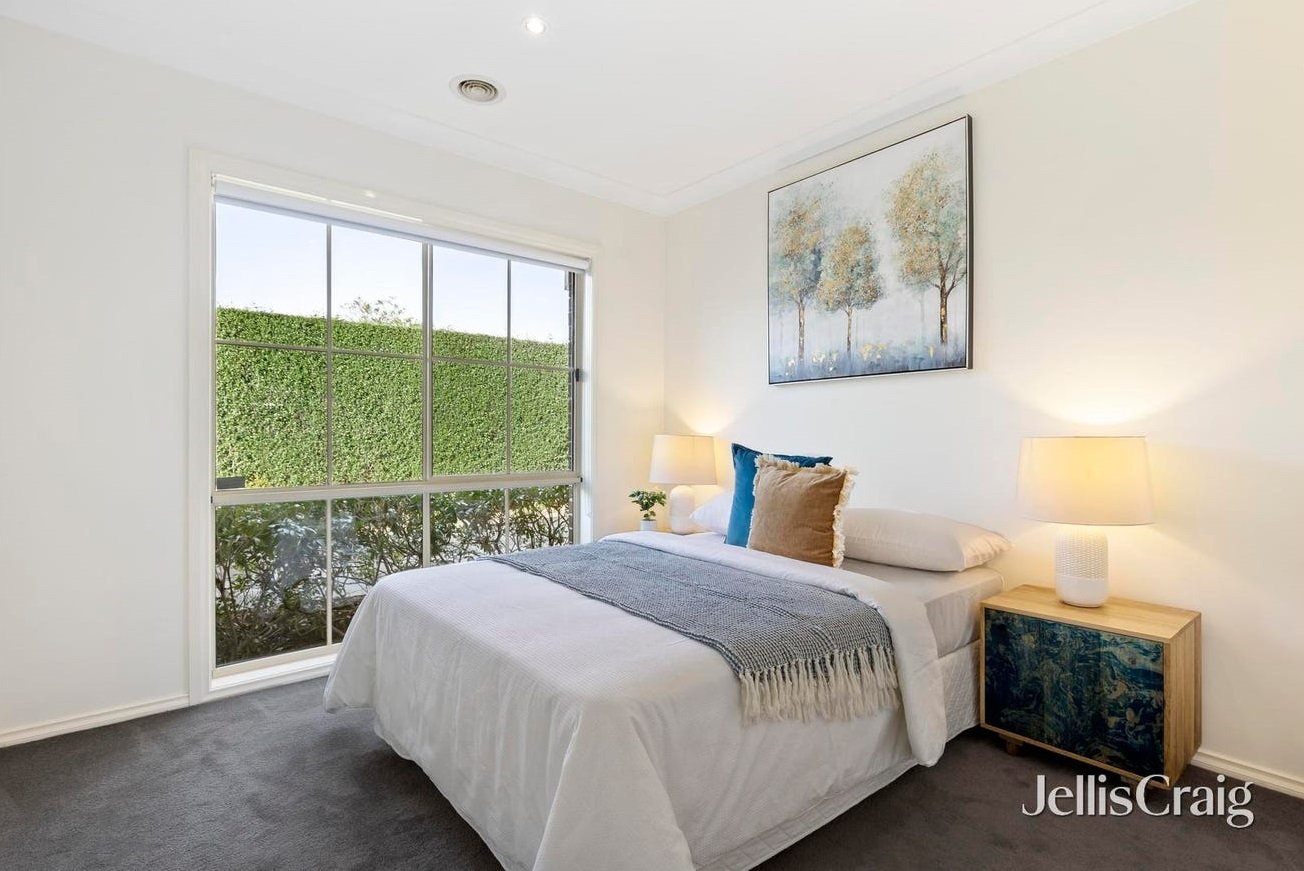 2/11 Basingstoke Road, Mitcham image 5