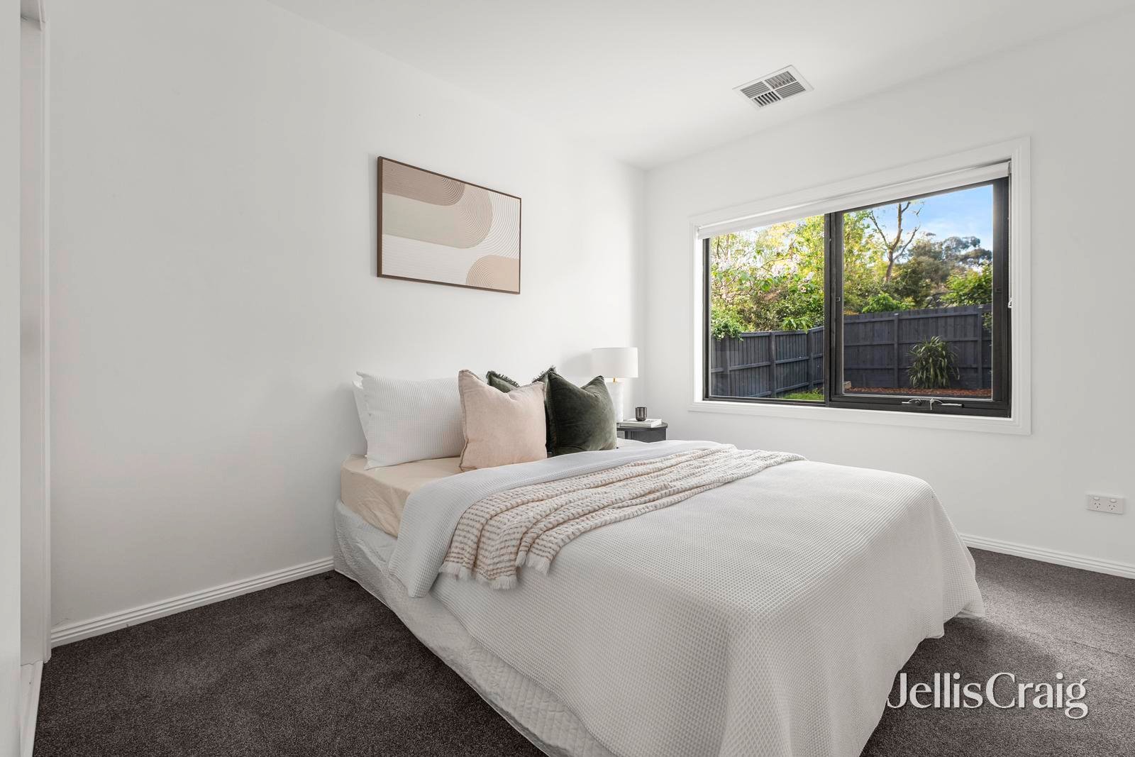 2/11 Baxter Street, Eltham image 14