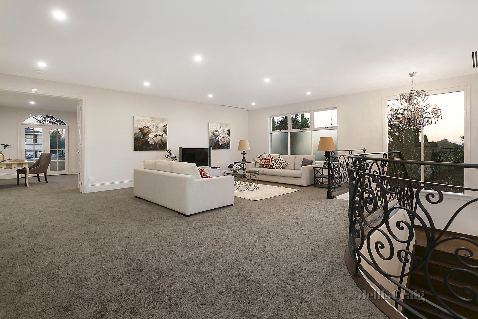 211 Belmore Road, Balwyn North image 6