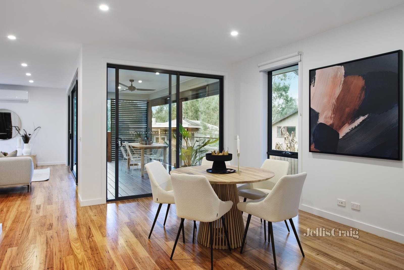 2/11 Brownes Crescent, Eltham image 7