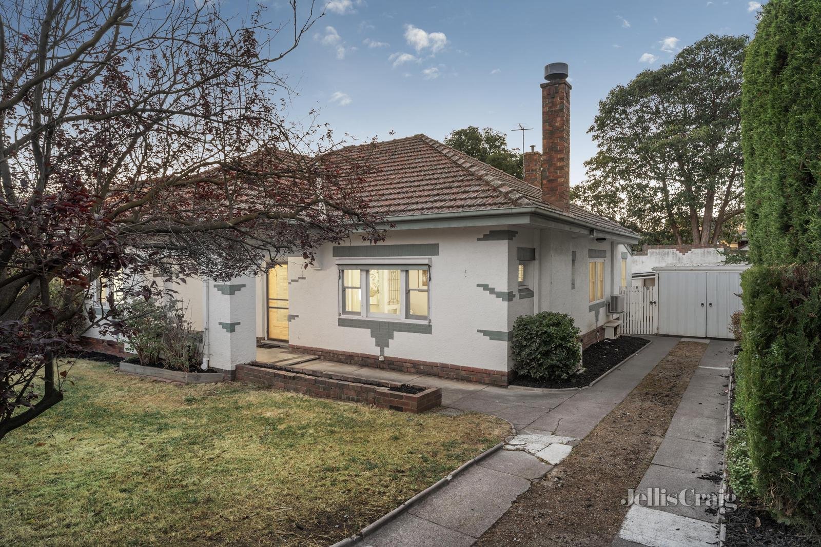 211 Burke Road, Glen Iris image 1