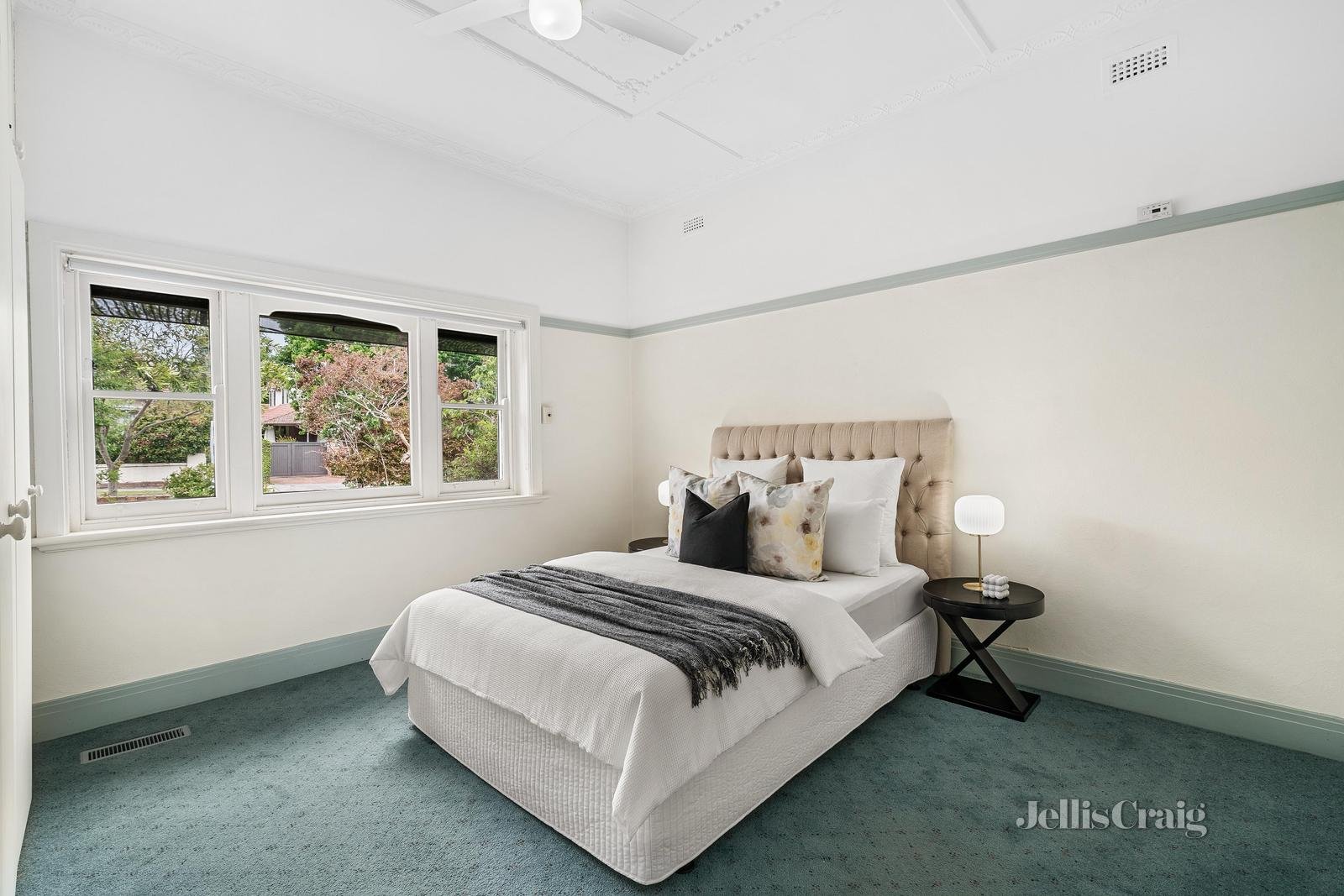 211 Burke Road, Glen Iris image 7