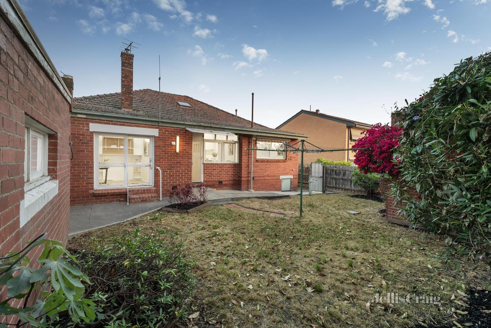 211 Burke Road, Glen Iris image 11