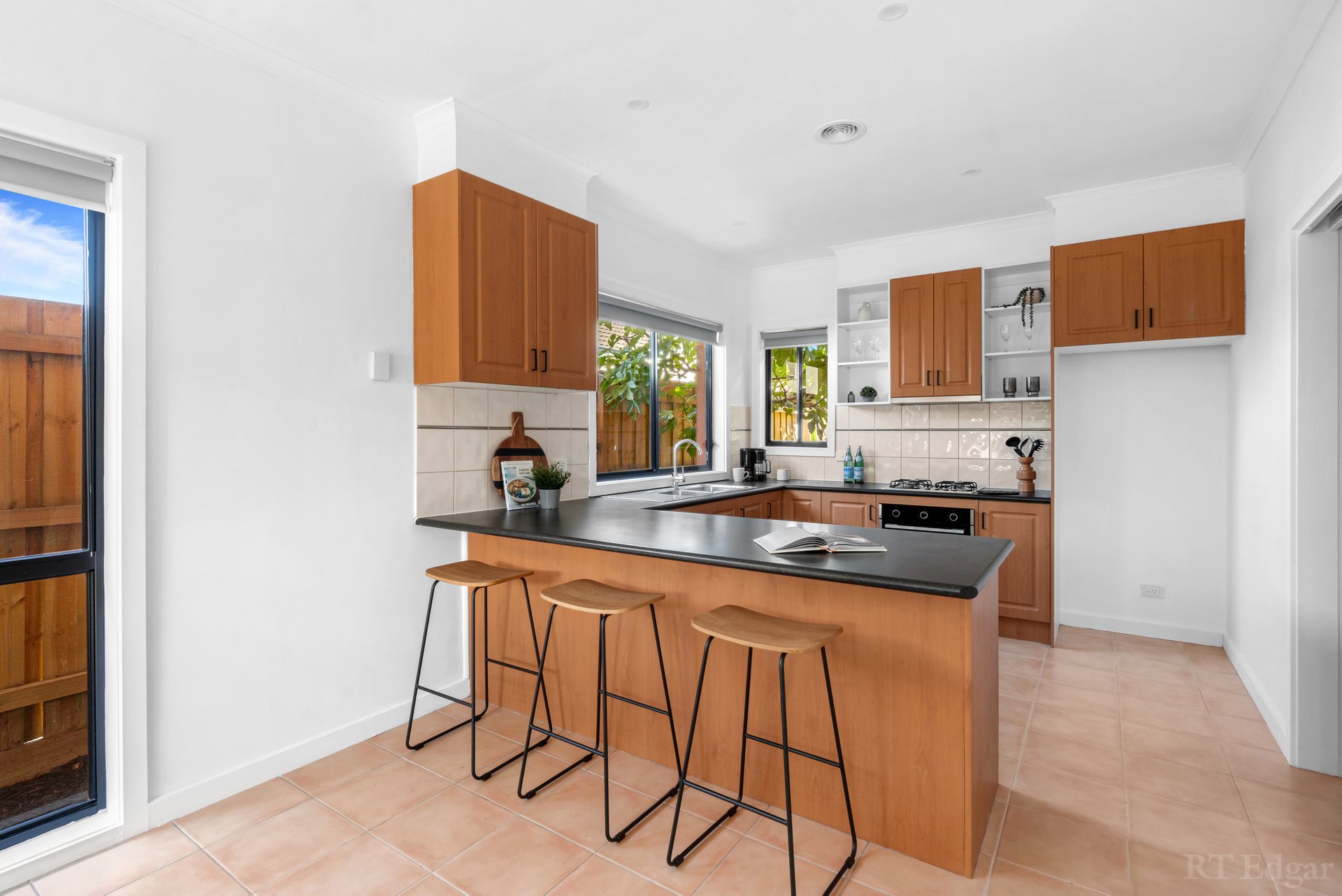Property Gallery Thumbnail 2